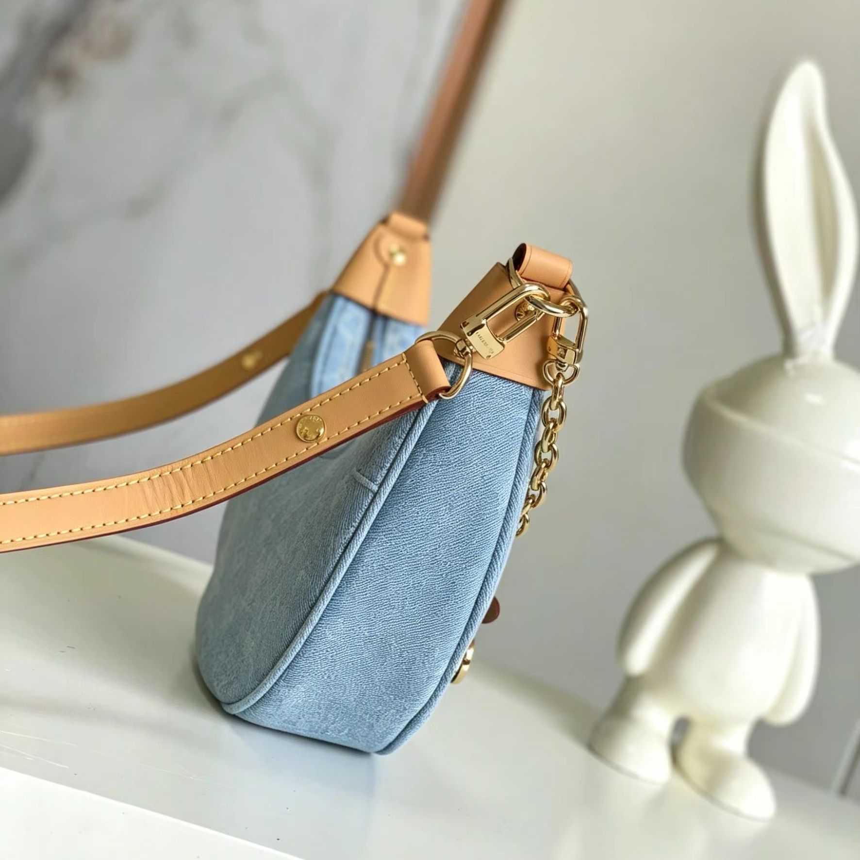 Luxury Bags Denim - Tas Hobo Crescent Denim Jacquard Biru