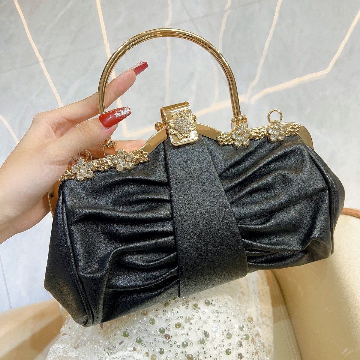 Tas Clutch Wanita Mewah High-e - Luxury Bags Trend 2025 ulasan dan harga