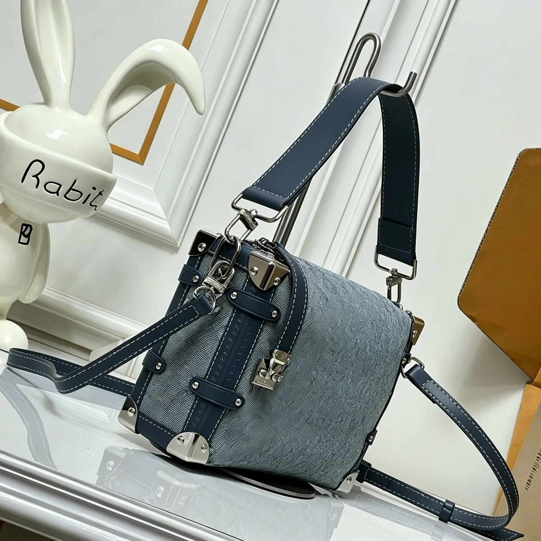 Tas Mini Trunk Denim Jacquard  - Luxury Bags Denim ulasan dan harga