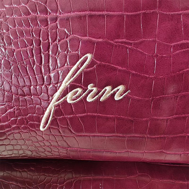 Tas Makeup Bordir Motif Buaya, - Luxury Bags Vegan Leather ulasan dan harga